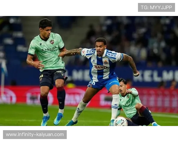 西甲体育-赛场观察：西甲32轮双方战平_新浪新闻